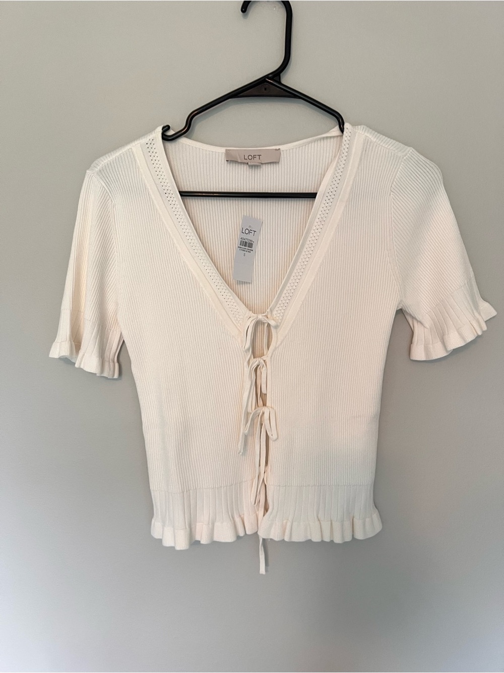 LOFT Cream Ribbed Tie-Front V-Neck Crop Top